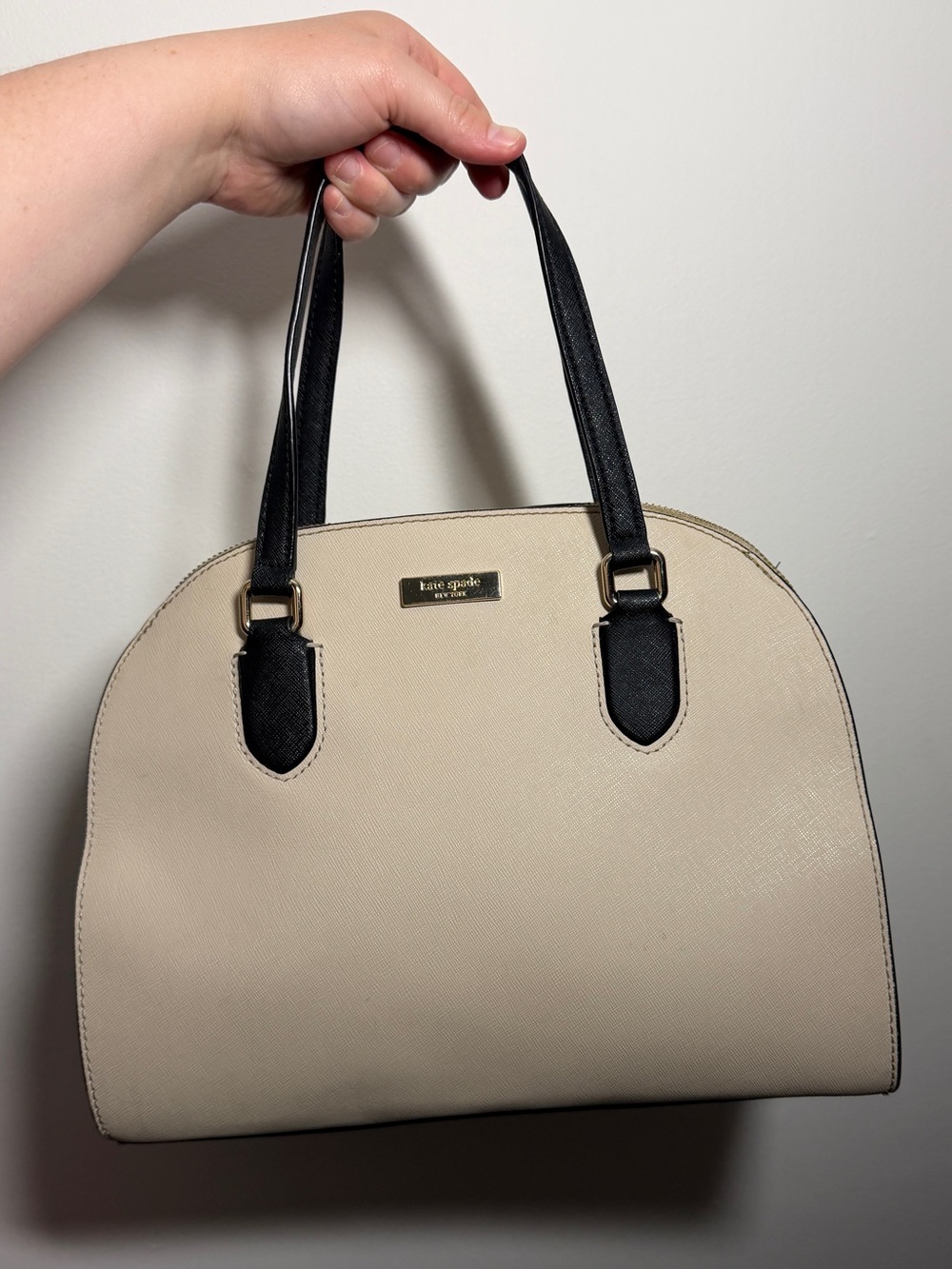 Kate Spade Laurel Way Reiley Dome Satchel Cream & Black Colorblock Leather